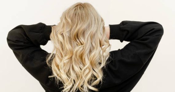 How to Breathe Life Back Into Your Bleached Hair